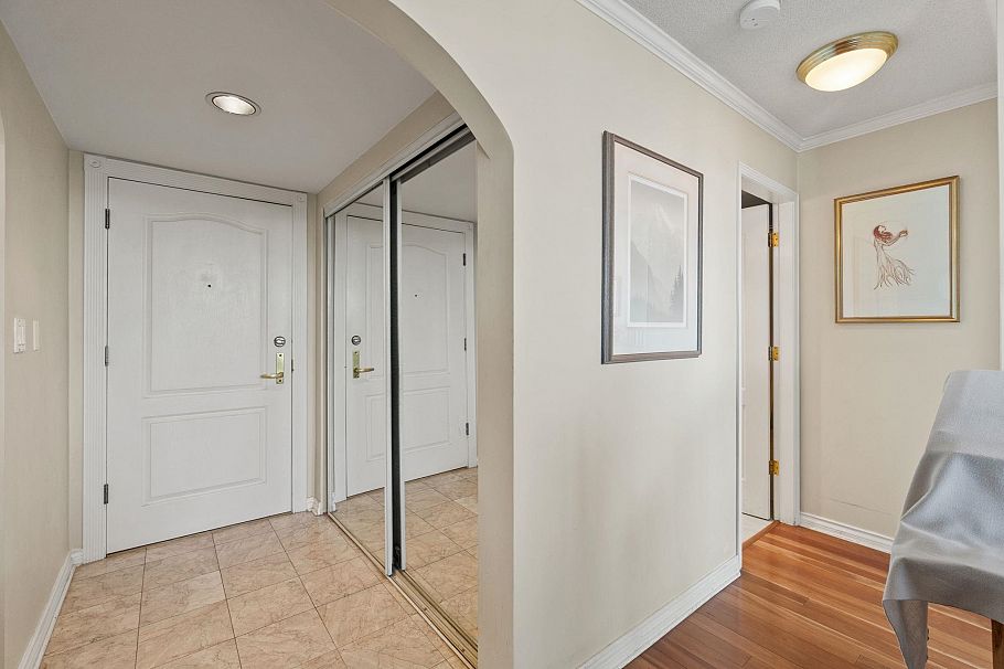 602 567 Lonsdale Avenue North Vancouver, BC - 11