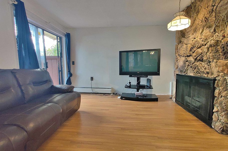 108 1420 E 7th Avenue Vancouver, BC - 7