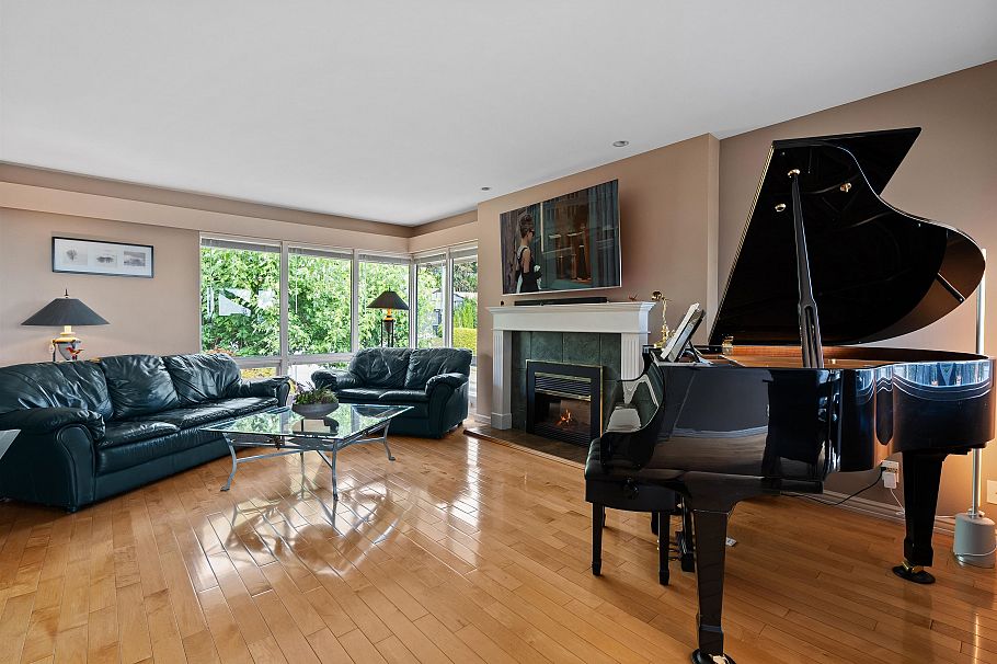 3883 Delbrook Avenue North Vancouver, BC - 13