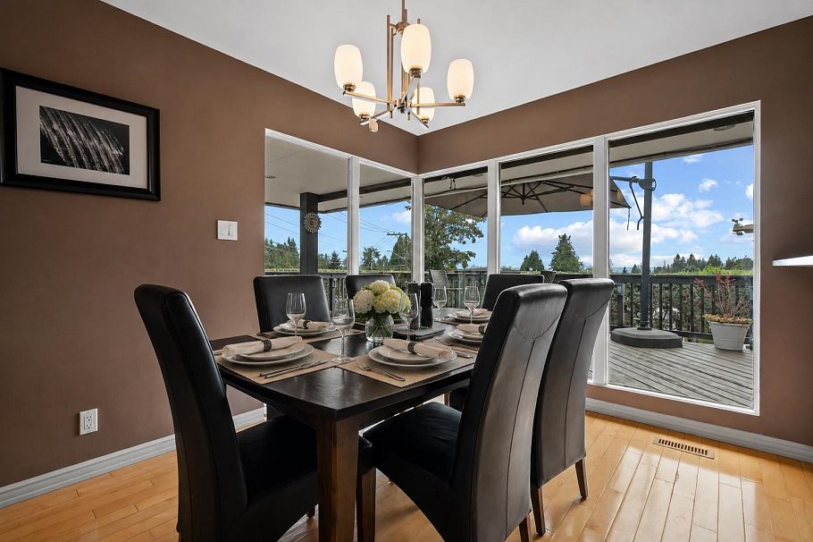 3883 Delbrook Avenue North Vancouver, BC - 10