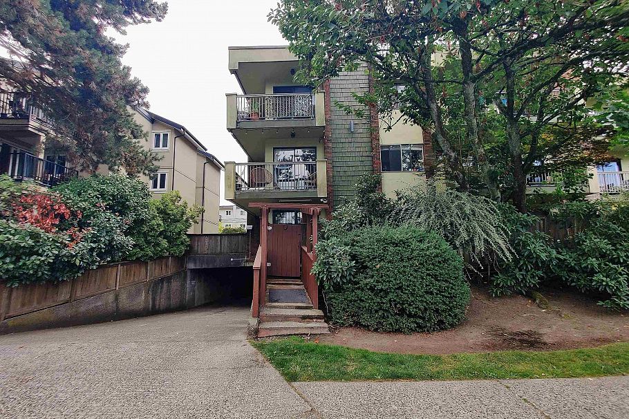 108 1420 E 7th Avenue Vancouver, BC - 2