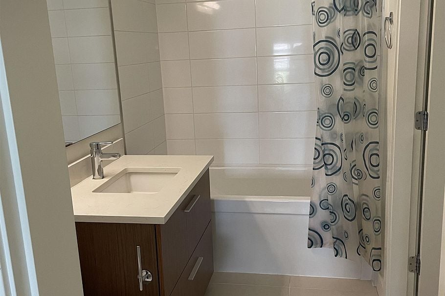 517 6033 GRAY AVENUE, Vancouver BC V5S 0G3 Vancouver, BC - 9