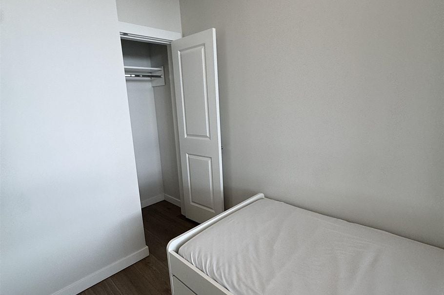 1300 3533 ROSS DRIVE, Vancouver BC V6S 0L3 Vancouver, BC - 3