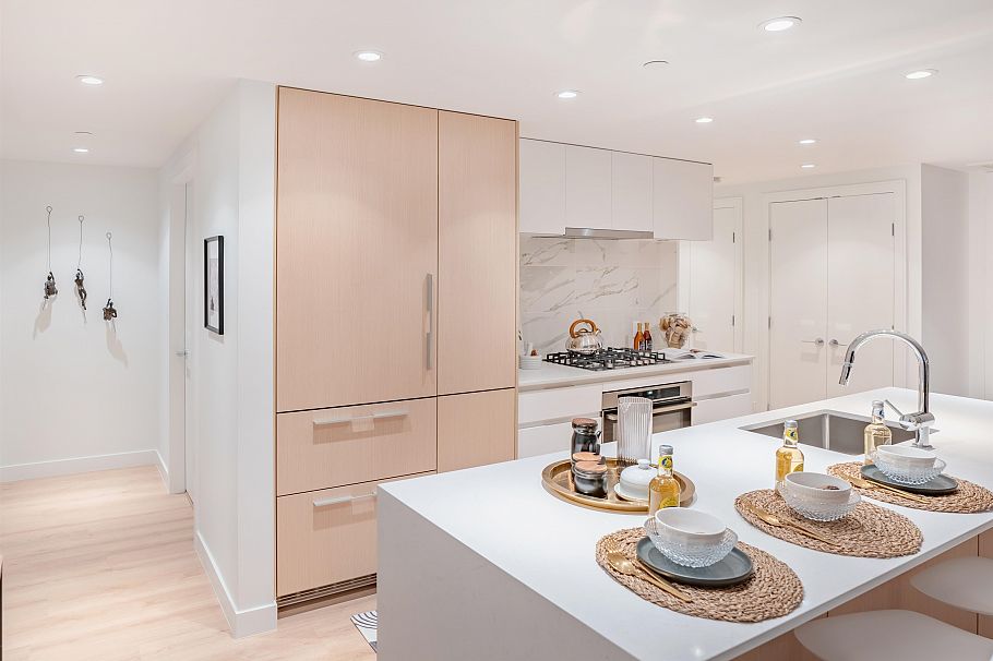 508 1500 Fern Street North Vancouver, BC - 9
