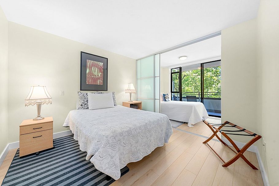 305 175 W 1st Street North Vancouver, BC - 16