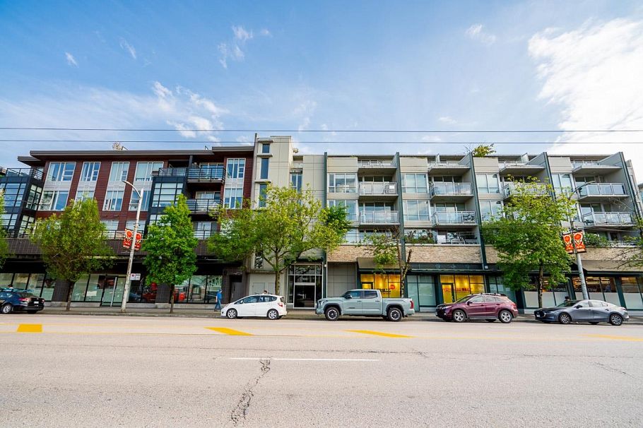 409 1680 W 4th Avenue Vancouver, BC - 2