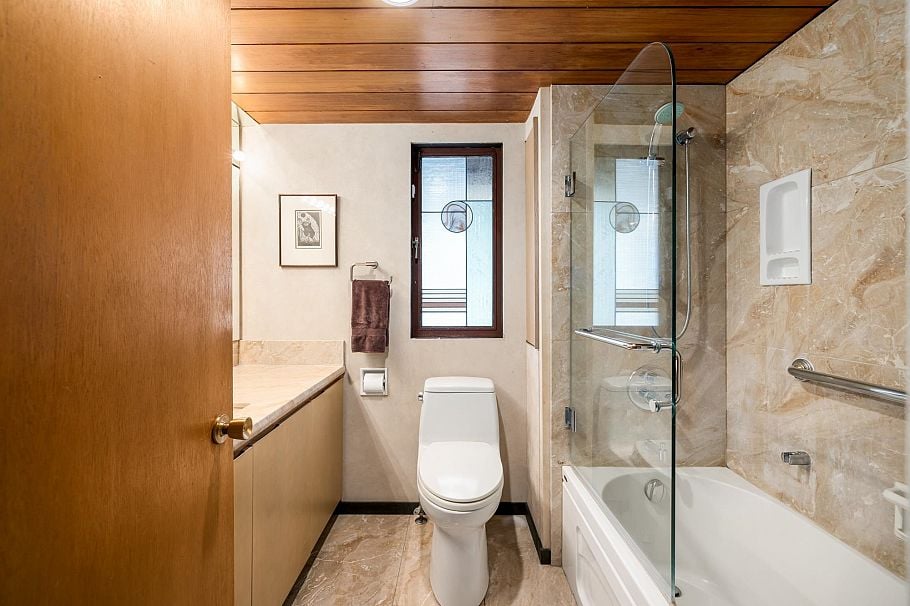 6821 Laurel Street Vancouver, BC - 33