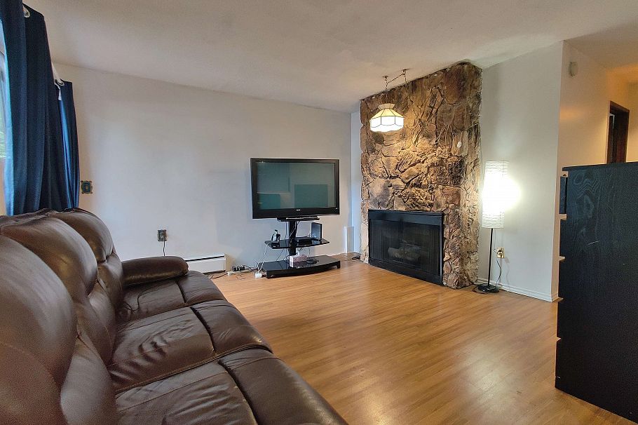 108 1420 E 7th Avenue Vancouver, BC - 6