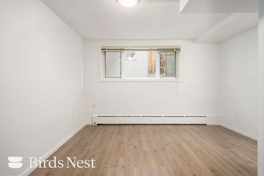 11 1445 W 11TH AVENUE, Vancouver BC V6H 1K9 Vancouver, BC - 1