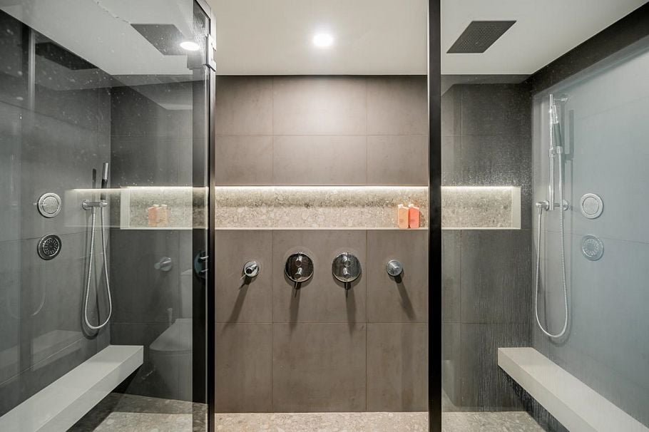2207 198 Aquarius Mews Vancouver, BC - 22