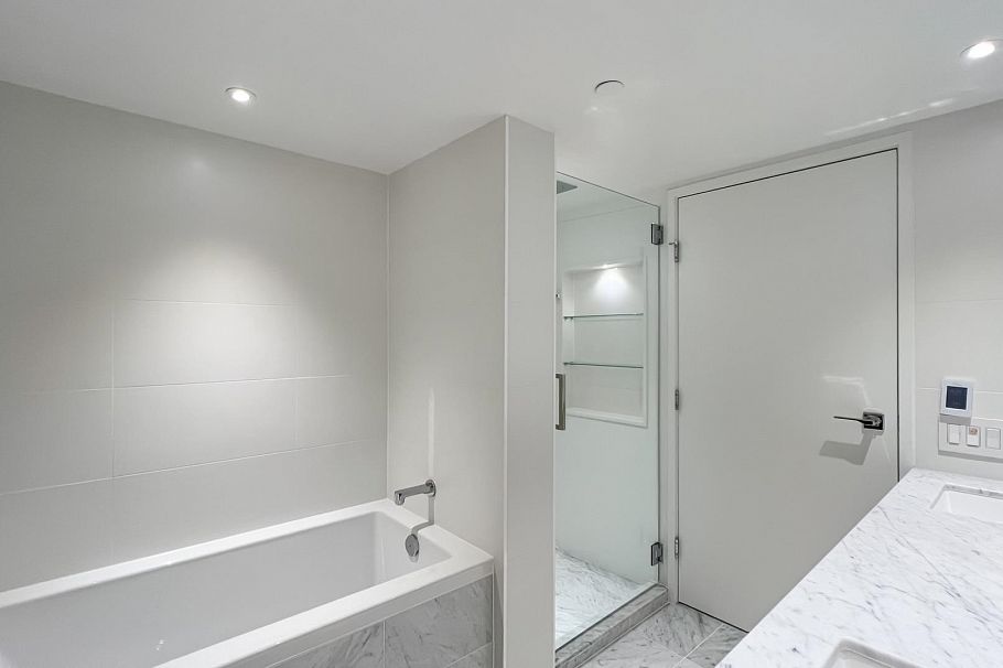 2705 1111 Richards Street Vancouver, BC - 25