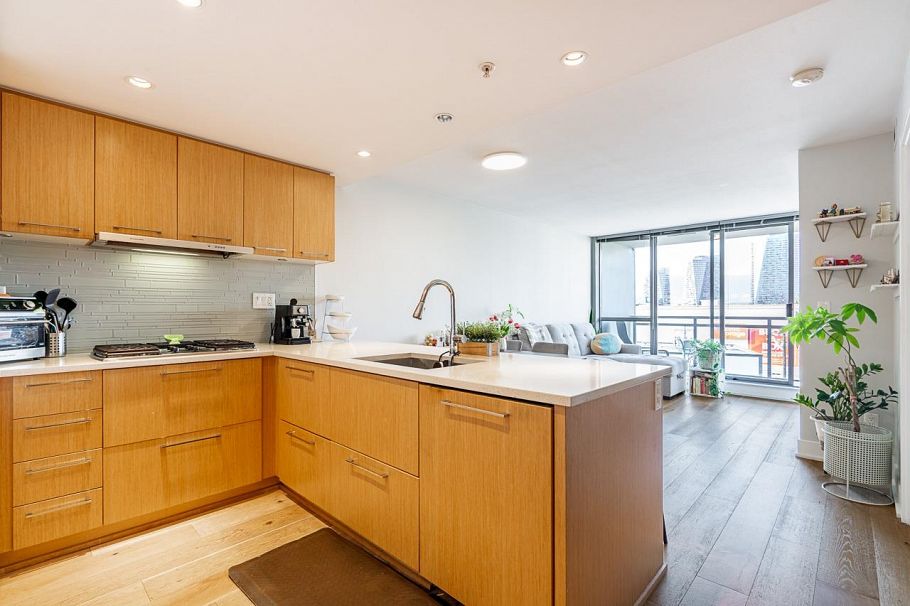 409 1680 W 4th Avenue Vancouver, BC - 7