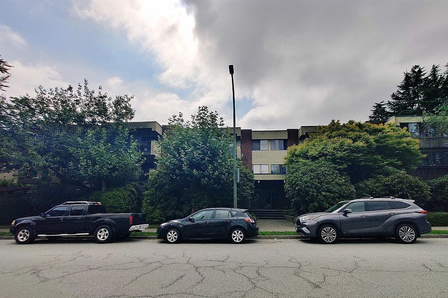 108 1420 E 7th Avenue Vancouver, BC - 25