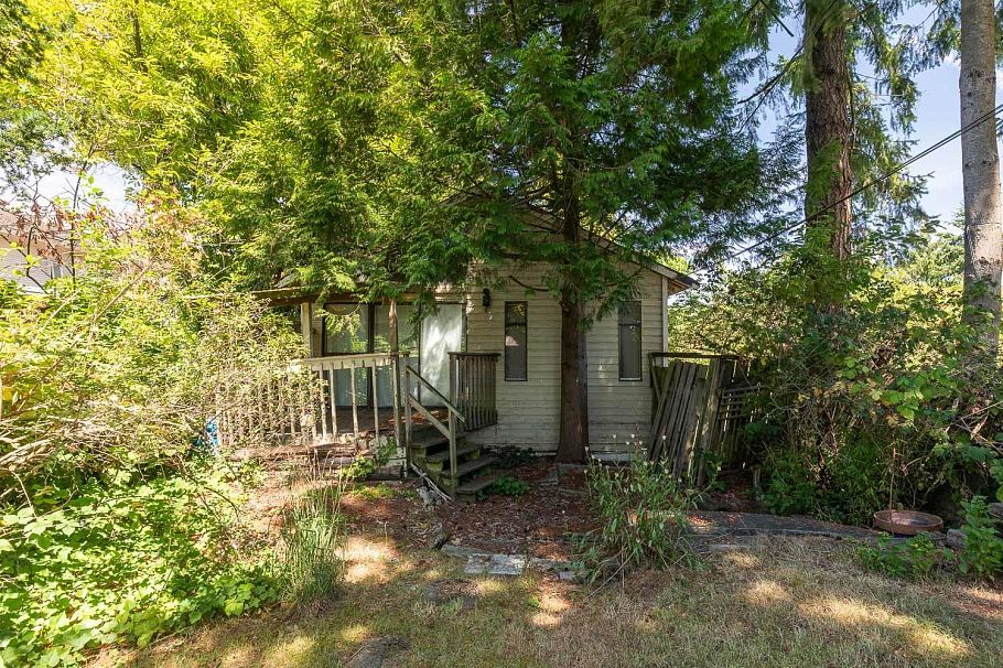 1194 E 18th Avenue Vancouver, BC - 5