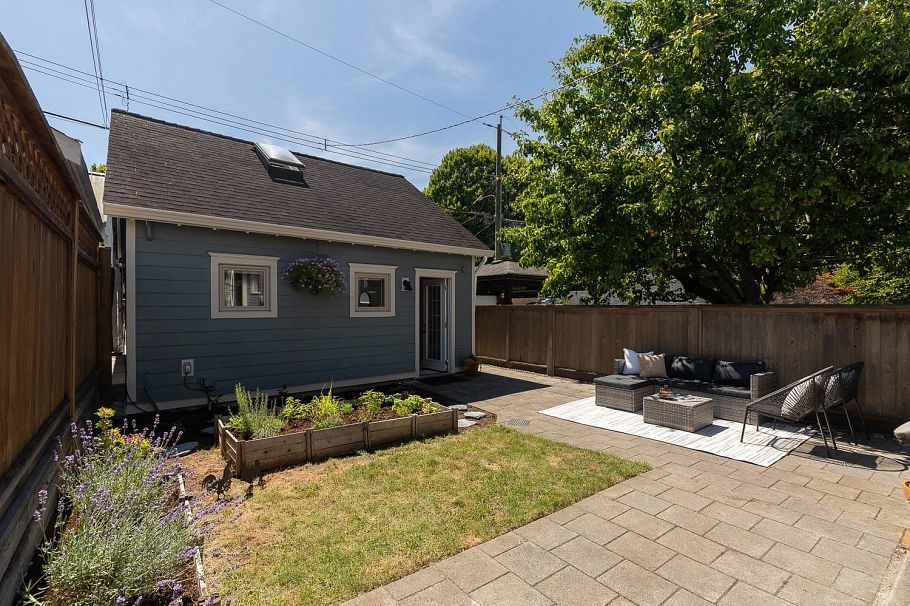 618 Union Street Vancouver, BC - 26
