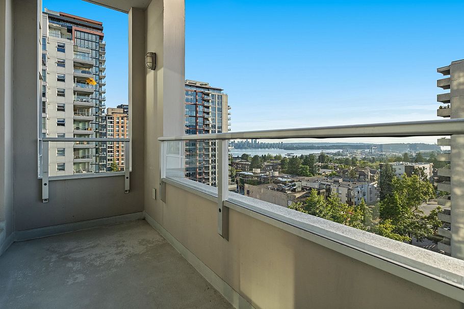 801 120 W 16th Street North Vancouver, BC - 24