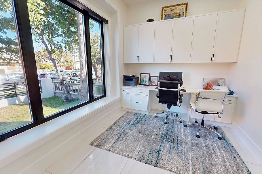 108 E 51st Avenue Vancouver, BC - 12