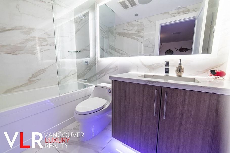 PH 199 DRAKE STREET, Vancouver BC V6Z 2Y8 Vancouver, BC - 9