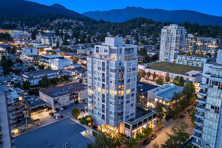 801 120 W 16th Street North Vancouver, BC - 30