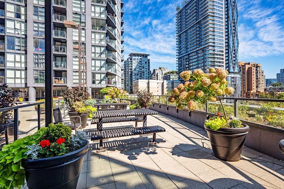 808 1199 Seymour Street Vancouver, BC - 24