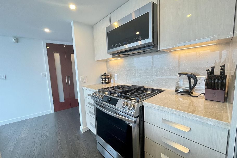 938 NELSON STREET, Vancouver BC V6Z 3A7 Vancouver, BC - 6