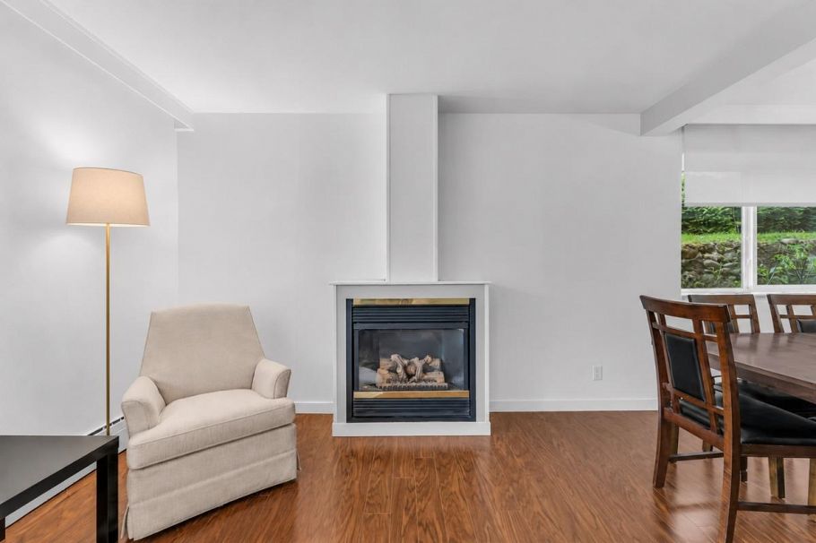 1 1420 Chesterfield Avenue North Vancouver, BC - 4