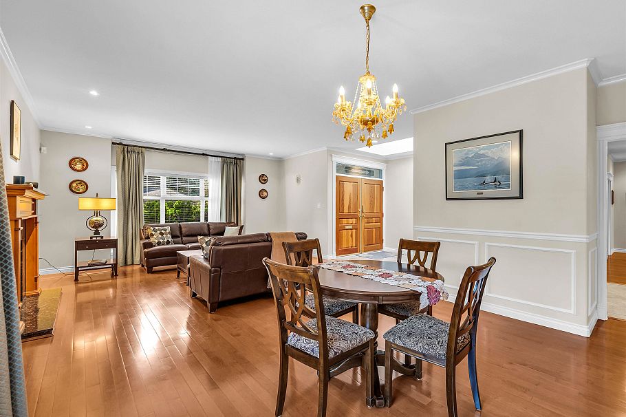 3538 Bluebonnet Road North Vancouver, BC - 14