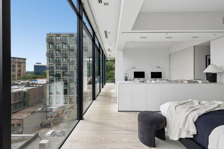 PH 602 12 Water Street Vancouver, BC - 23