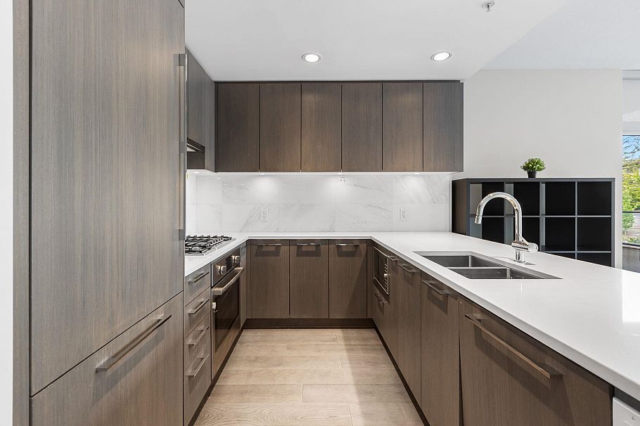 313 5687 Gray Avenue Vancouver, BC - 5