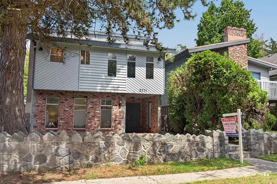 3771 W 30th Avenue Vancouver, BC - 12