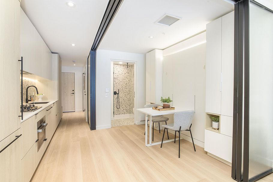 319 2471 St. George Street Vancouver, BC - 11