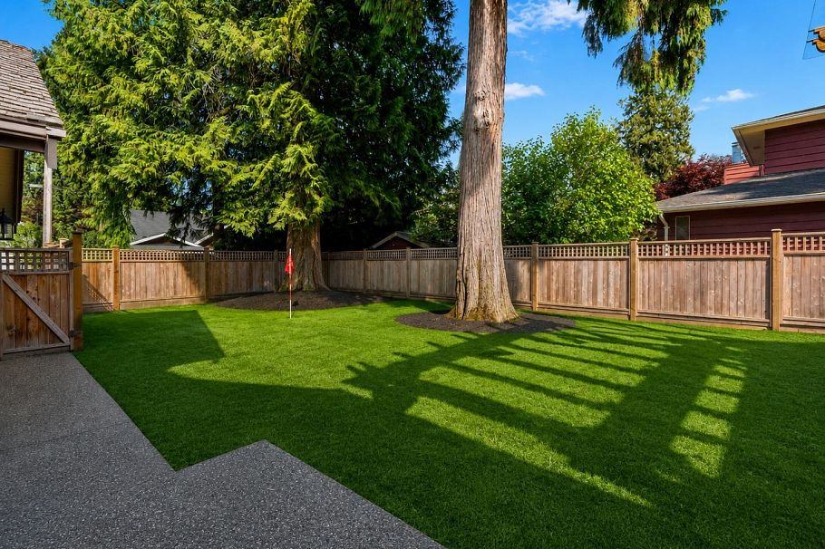3538 Bluebonnet Road North Vancouver, BC - 25