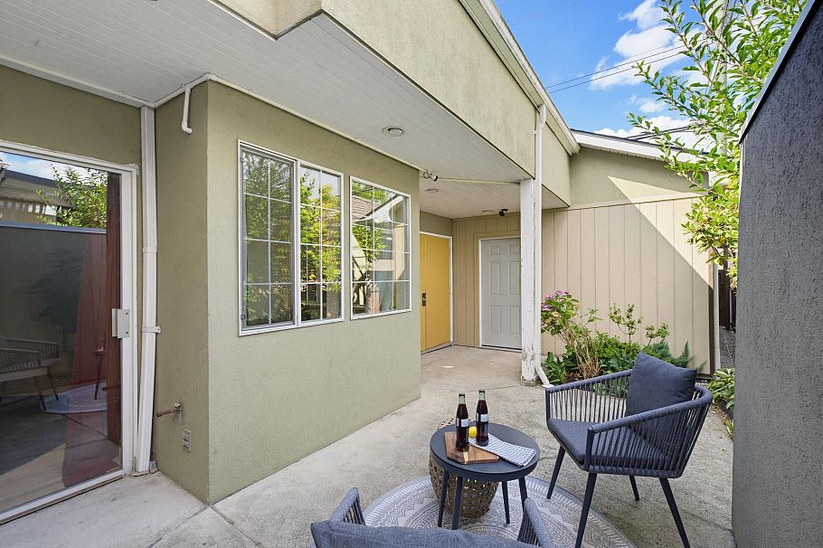 2143 Upland Drive Vancouver, BC - 37