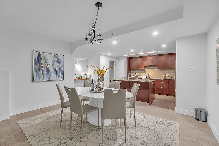 164 W 13th Street North Vancouver, BC - 7