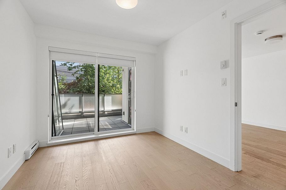 206 3456 Commercial Street Vancouver, BC - 23