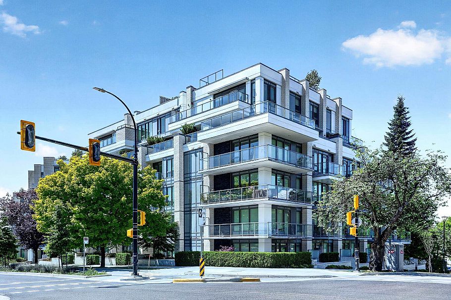 518 W 30th Avenue Vancouver, BC - 31