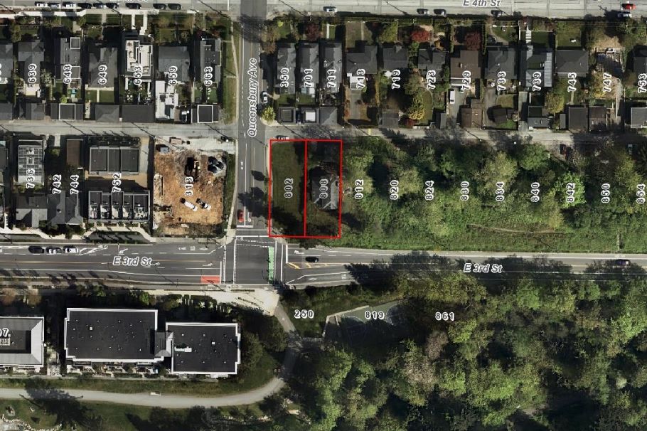 802 E 3rd Street North Vancouver, BC - 5