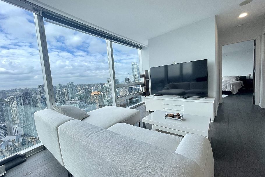 938 NELSON STREET, Vancouver BC V6Z 3A7 Vancouver, BC - 1