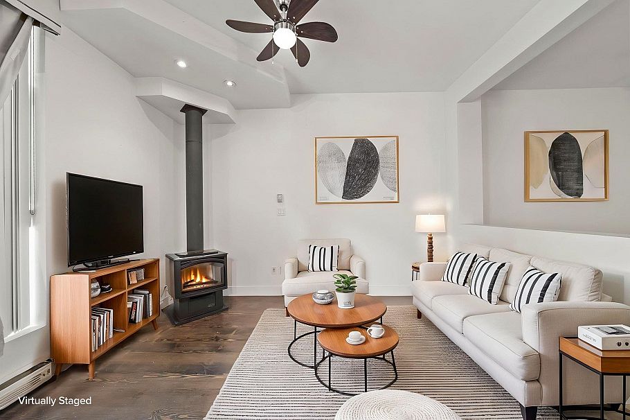 205 8988 Hudson Street Vancouver, BC - 4