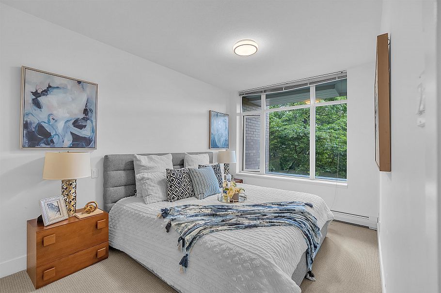 164 W 13th Street North Vancouver, BC - 19