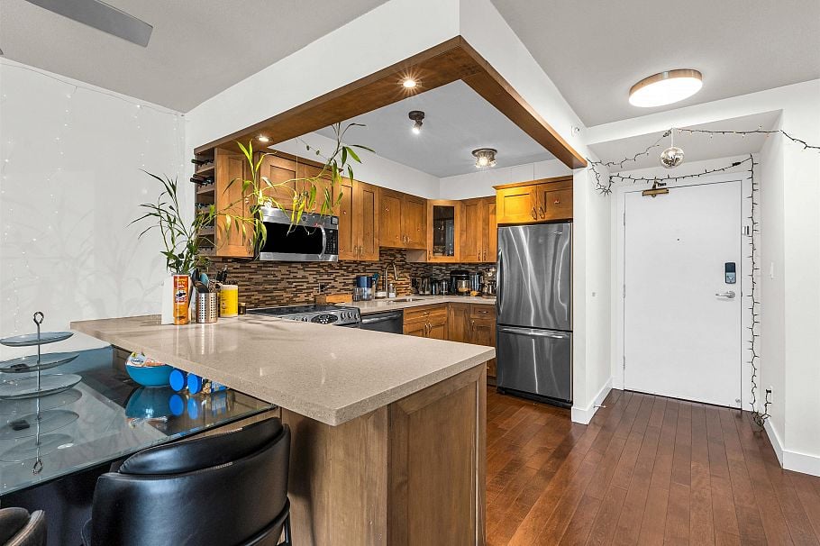 2001 950 CAMBIE STREET, Vancouver BC V6B 5X5 Vancouver, BC - 6