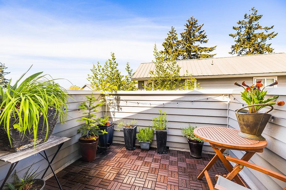 303 1528 Bowser Avenue North Vancouver, BC - 13