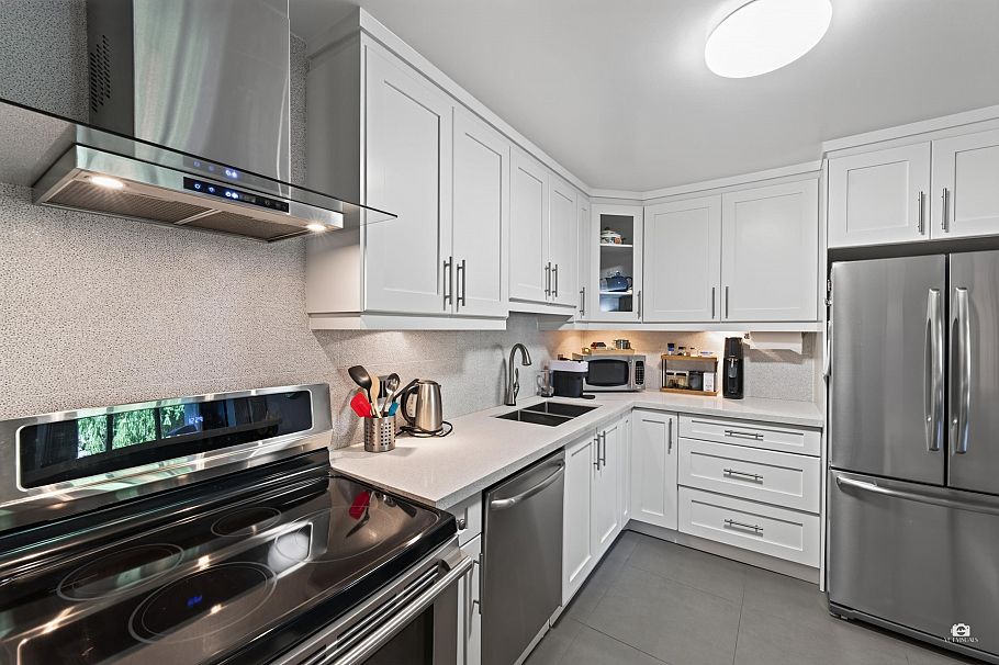 206 1420 E 8th Street Vancouver, BC - 10