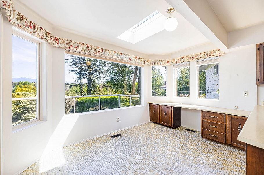 4888 Narvaez Drive Vancouver, BC - 20