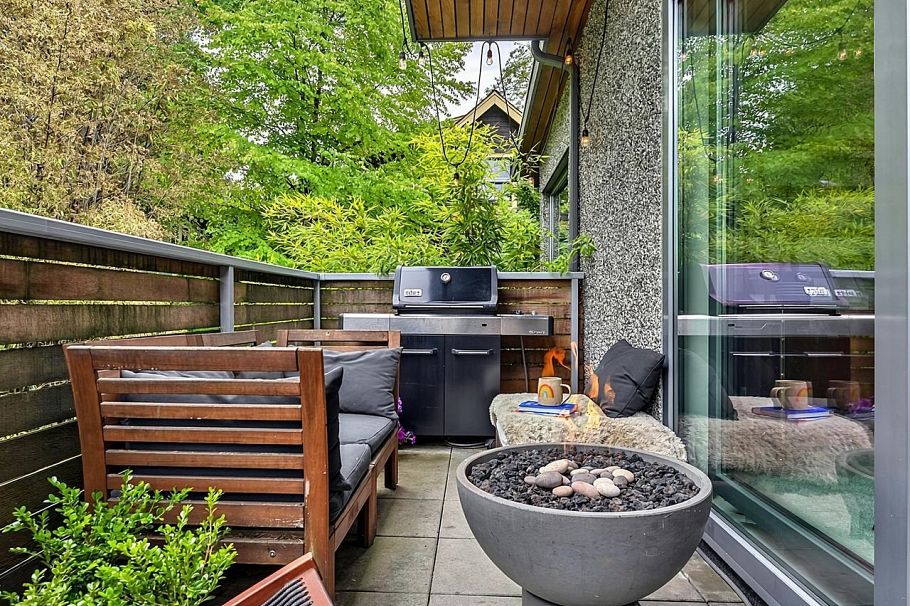 1557 E 20th Avenue Vancouver, BC - 19