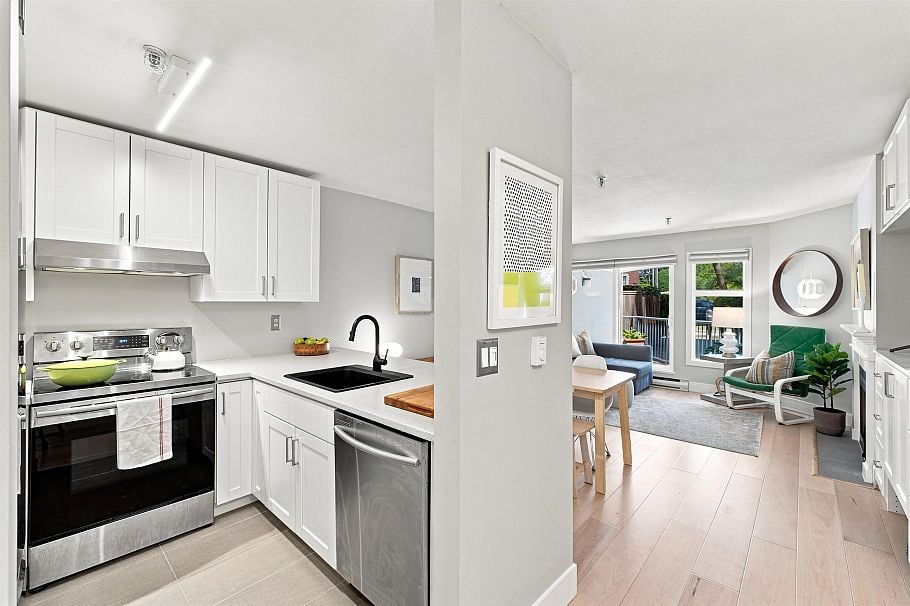 108 2020 W 8th Avenue Vancouver, BC - 13