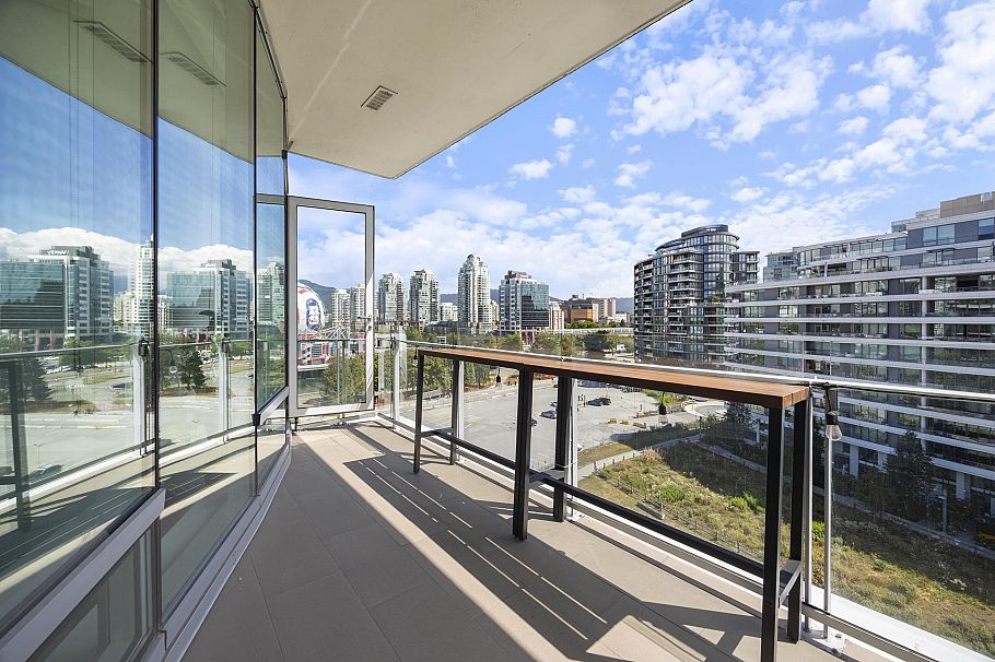 806 1633 Ontario Street Vancouver, BC - 24