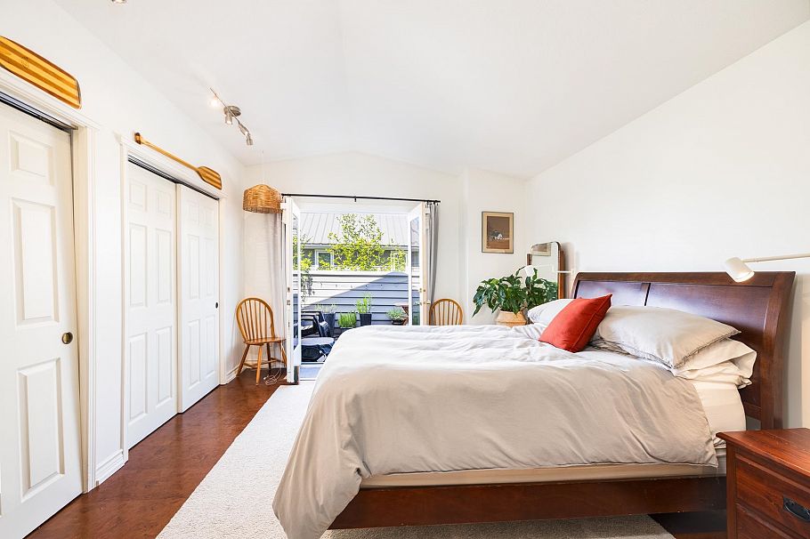 303 1528 Bowser Avenue North Vancouver, BC - 11