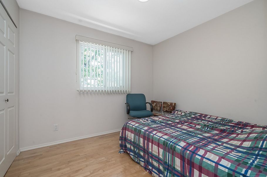 2304 Garden Drive Vancouver, BC - 29