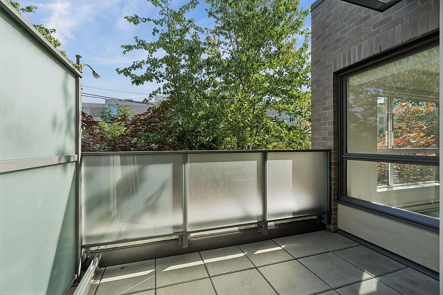 206 3456 Commercial Street Vancouver, BC - 20